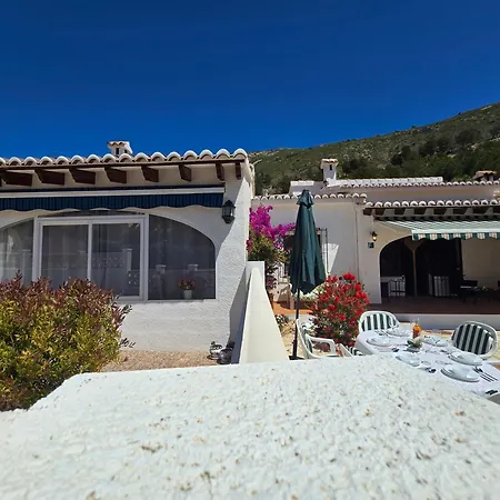 Rayo De Sol Beautiful With Sea View Villa